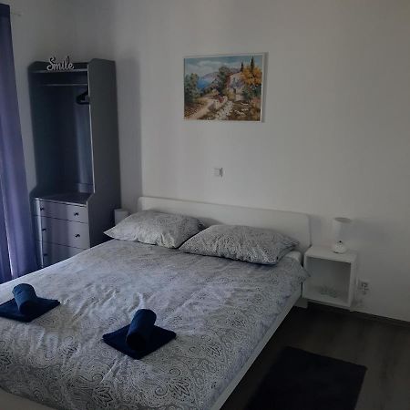 Natasa Apartments Krk Vrh  Ngoại thất bức ảnh